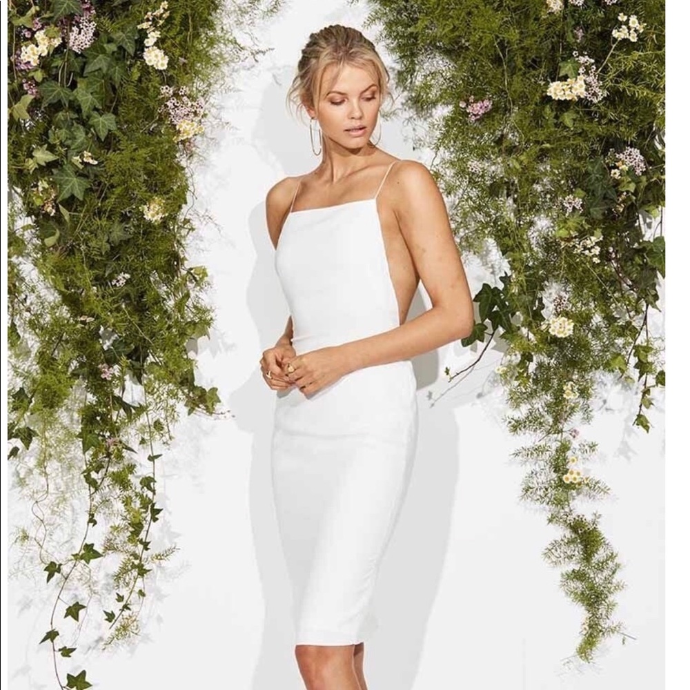 Maurie and Eve Oh My Dress